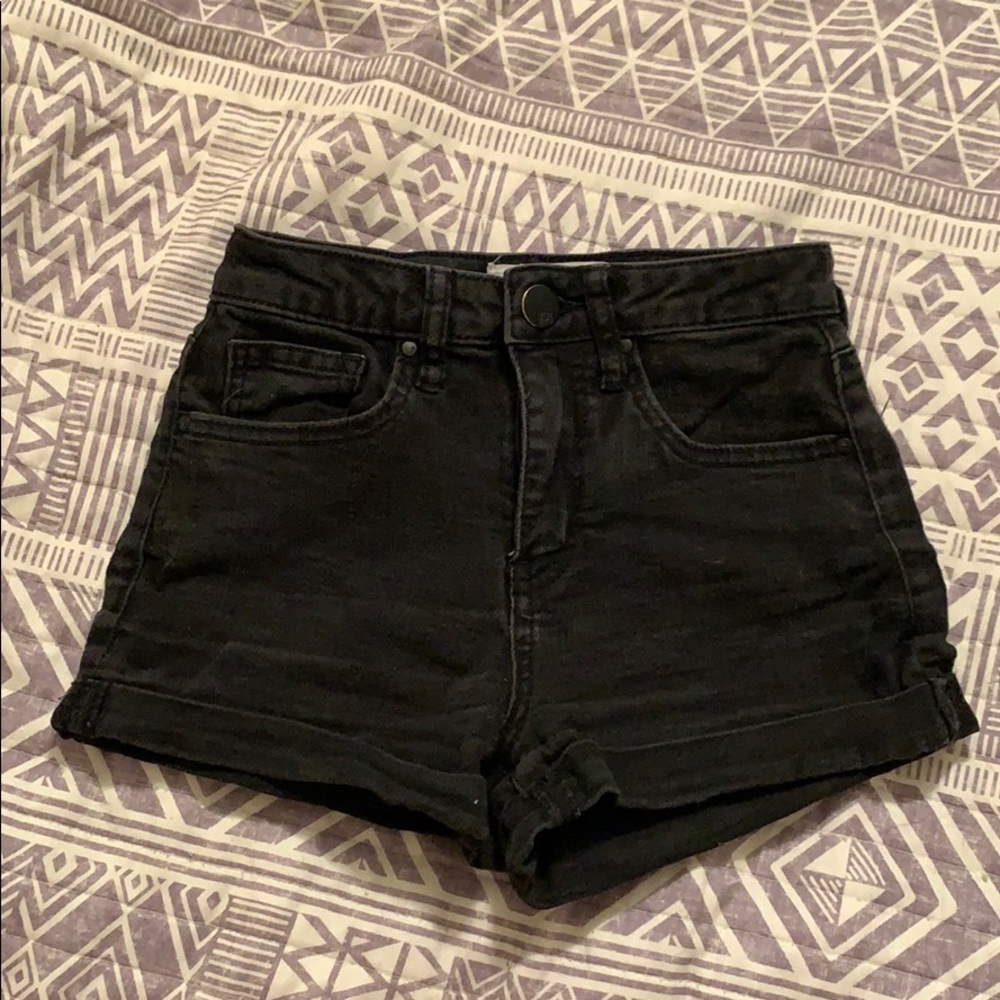 tilly’s high waisted denim shorts